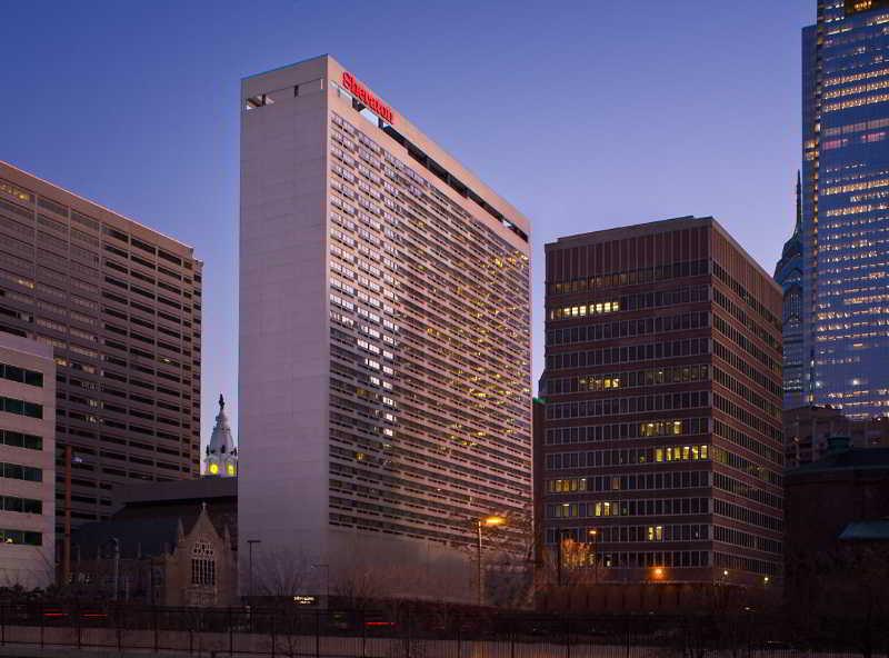 Sheraton Downtown Hotel 3*