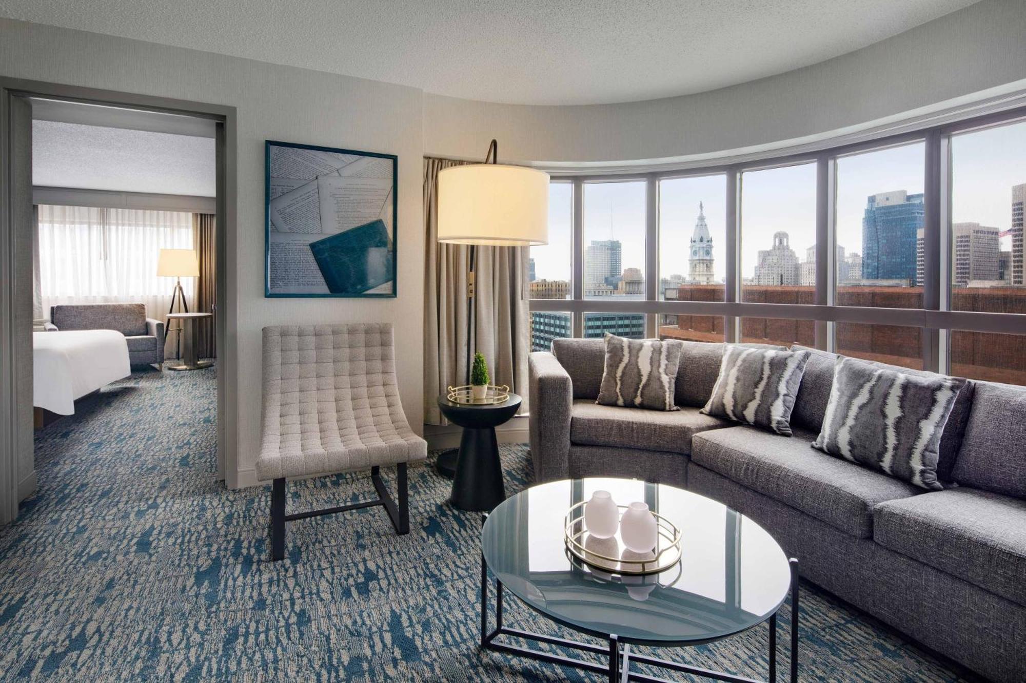Hotel Sheraton Downtown 3*